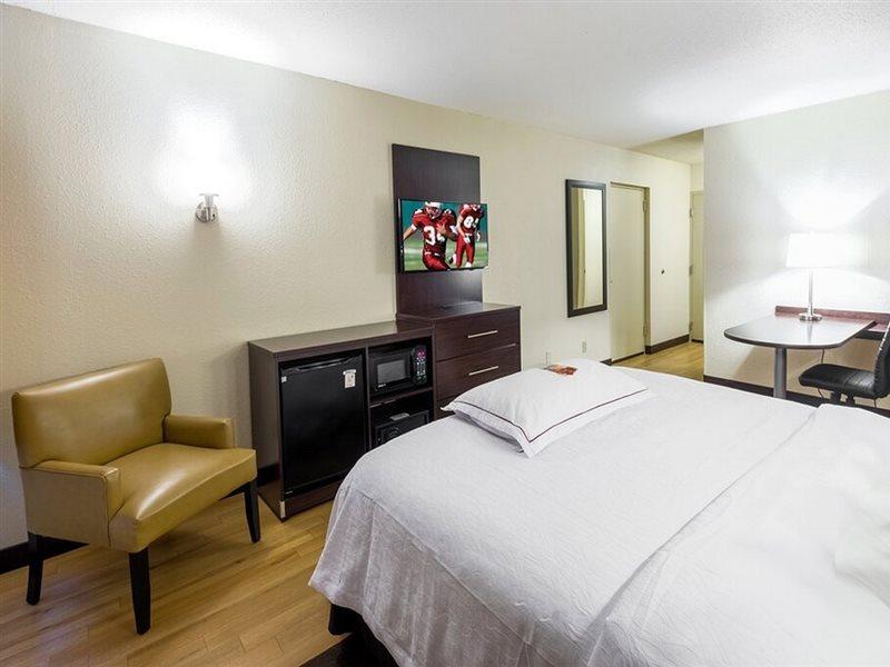 Red Roof Inn Plus+ South Deerfield - Amherst المظهر الخارجي الصورة