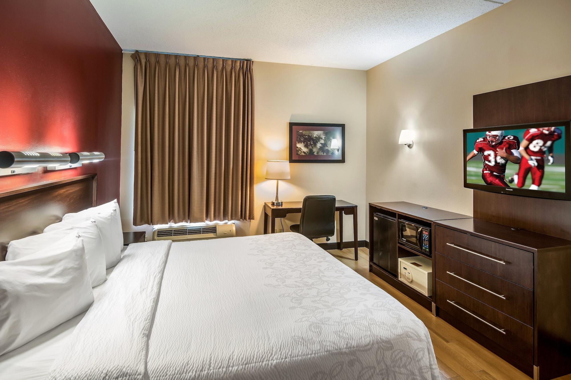 Red Roof Inn Plus+ South Deerfield - Amherst المظهر الخارجي الصورة