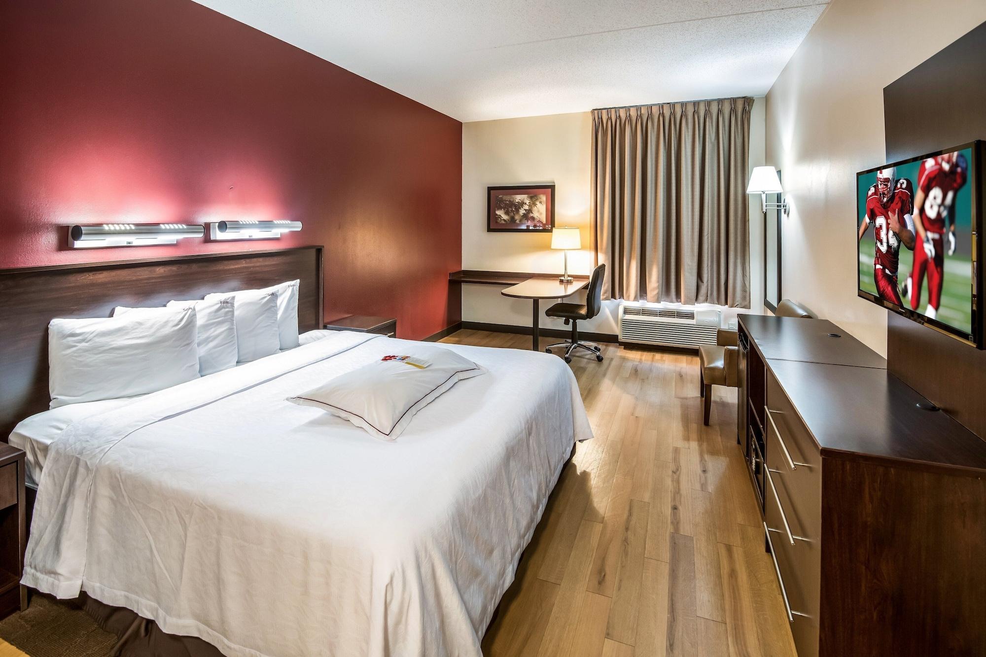 Red Roof Inn Plus+ South Deerfield - Amherst المظهر الخارجي الصورة