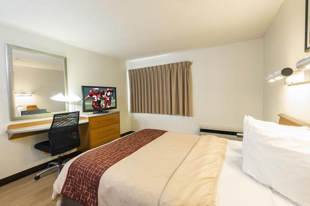 Red Roof Inn Plus+ South Deerfield - Amherst المظهر الخارجي الصورة
